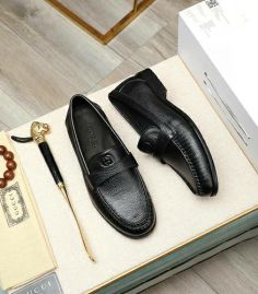 Picture of Gucci Shoes Men _SKUfw158112188fw